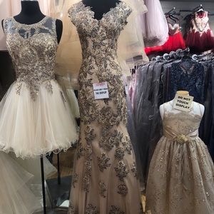 LONG FORMAL PROM DRESS